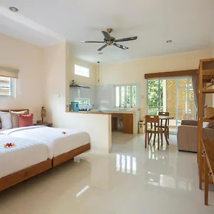 Couette-café Donguri House Bali, Jimbaran