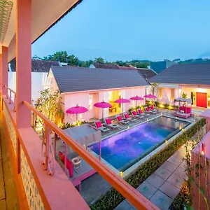Couette-café Pinkprivate Balangan - For Cool Adults Only, Jimbaran